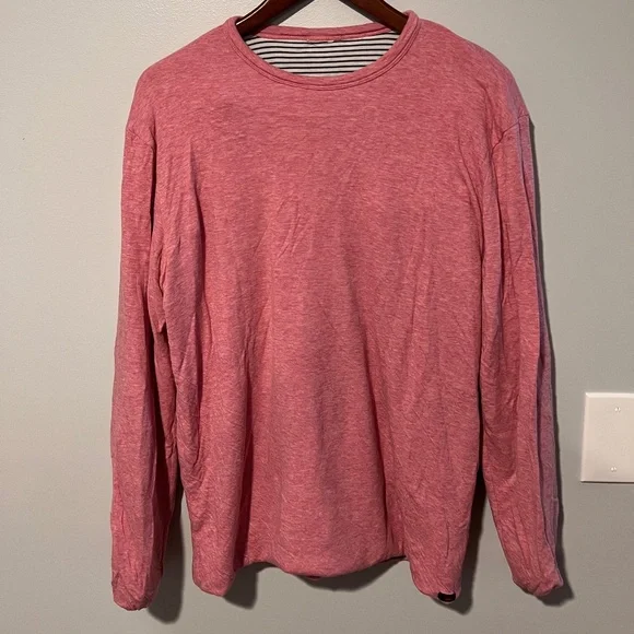 Faherty Reversible Cotton Crewneck - Picture 2 of 2